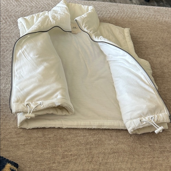 ✨Thread & Supply Vest - Picture 3 of 6